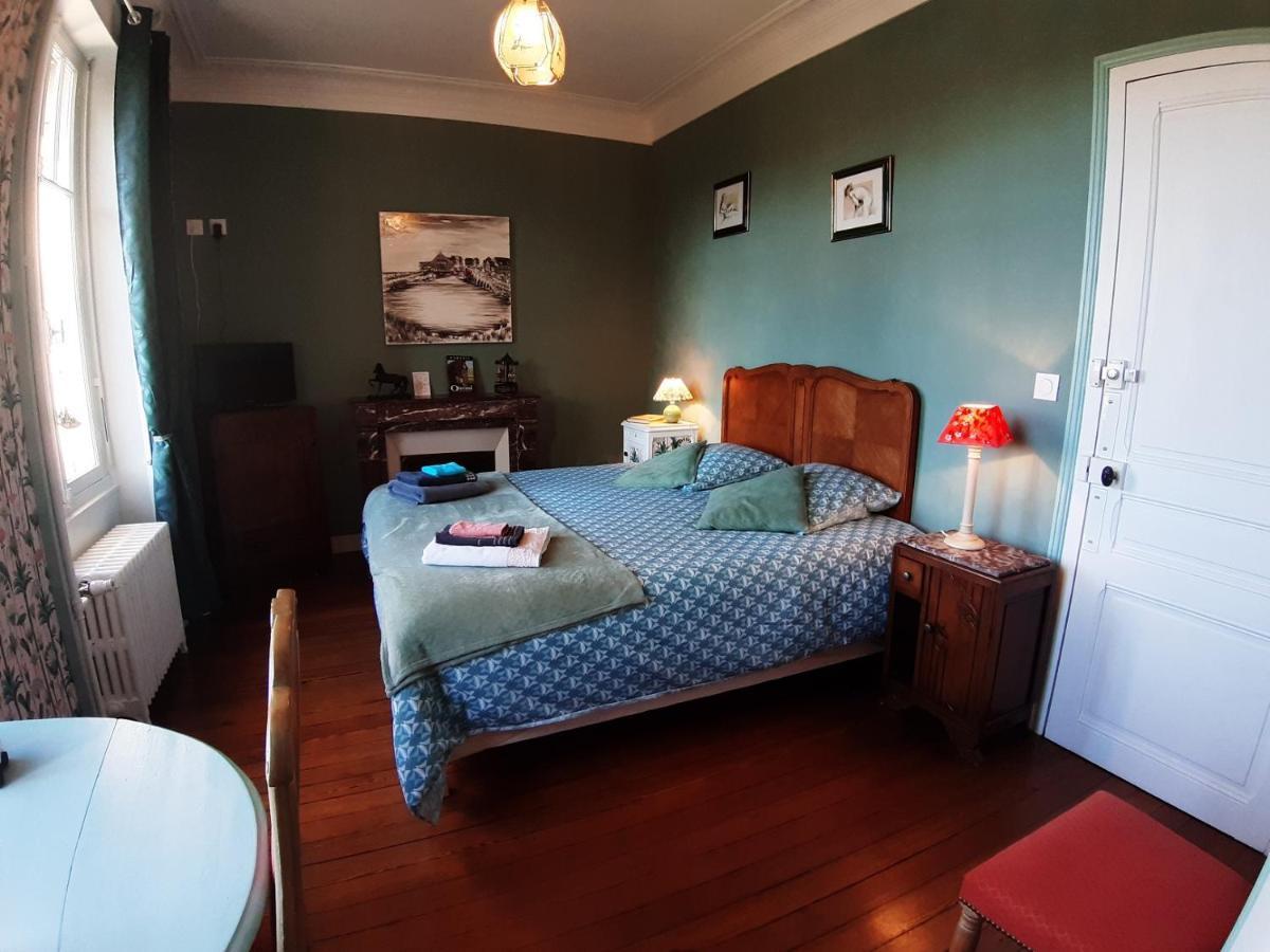Bed and Breakfast La Garenne Bricquebec Экстерьер фото